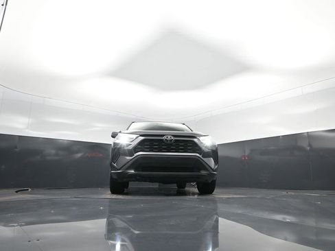 Used 2024 Toyota RAV4 XLE image 46