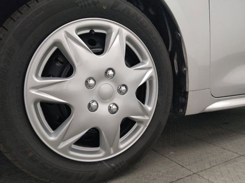 Used 2022 Toyota Corolla LE FWD image 31