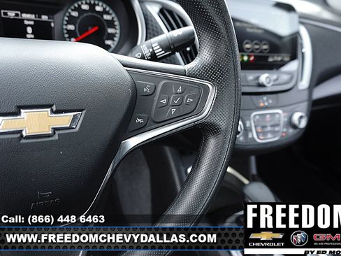 Certified 2025 Chevrolet Malibu LT FWD image 21
