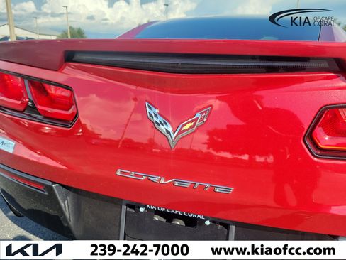 Used 2015 Chevrolet Corvette Stingray Coupe RWD image 7