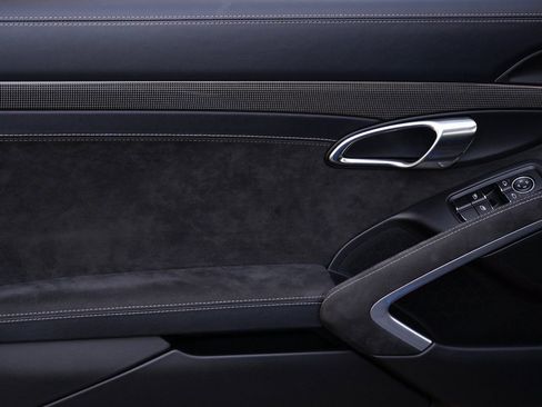 Used 2015 Porsche 911 GT3 image 17