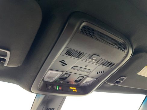 Used 2021 Cadillac XT5 Premium Luxury image 70