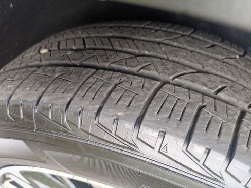 Used 2022 Ford Escape SE w/ SE Sport Appearance Package image 36