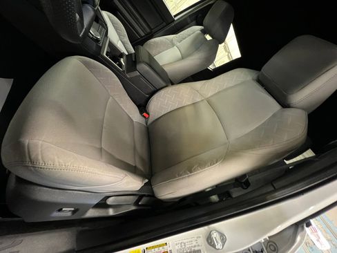 Certified 2024 Toyota Tacoma SR5 image 33