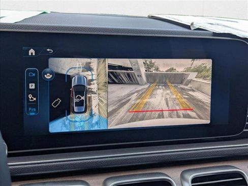 New 2025 Mercedes-Benz GLE 450 4MATIC image 12