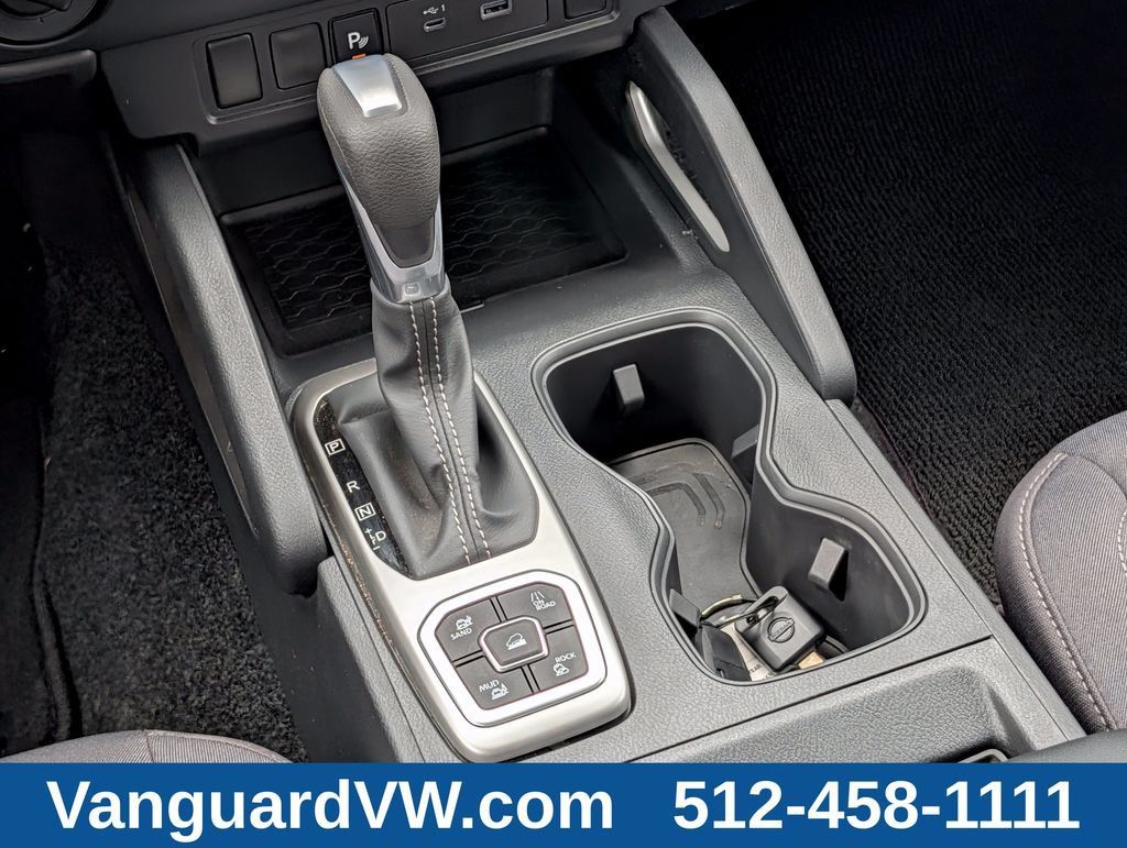 Used 2026 Nissan Frontier SV AWD/4WD image 13