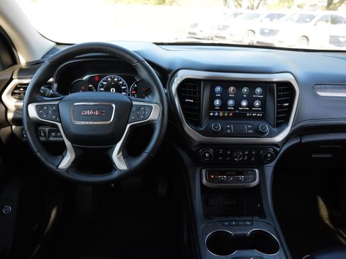 Used 2023 GMC Acadia Denali FWD image 9