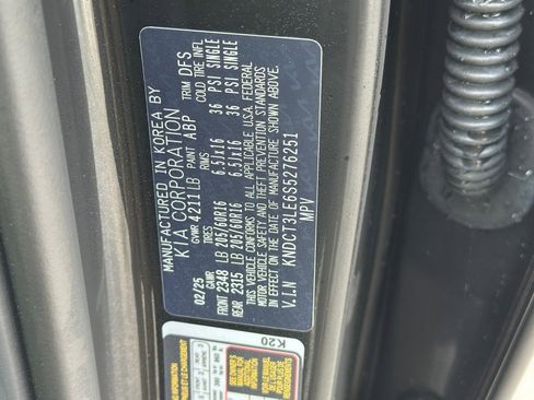 New 2025 Kia Niro SX image 30