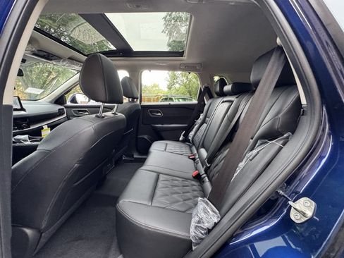 New 2026 Nissan Rogue Platinum AWD/4WD image 31