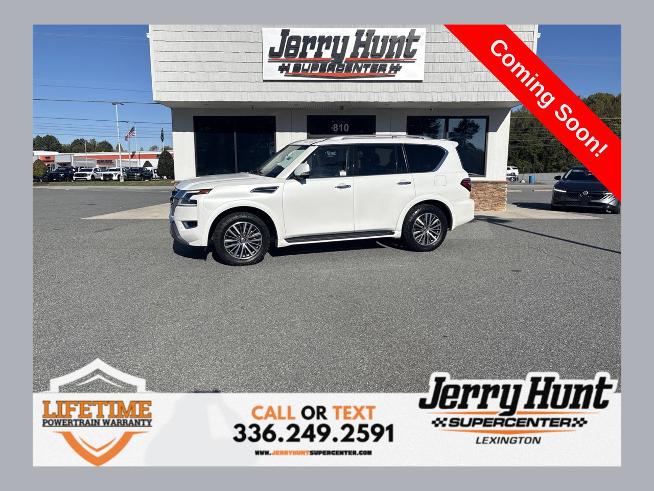 Used 2024 Nissan Armada SL w/ Captain's Chairs Package AWD/4WD image 1