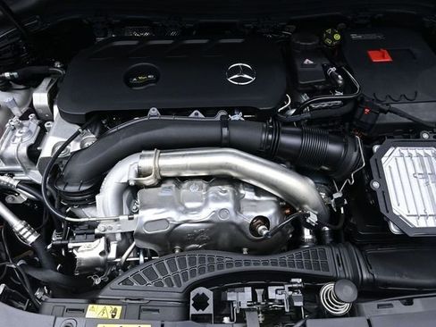 Used 2026 Mercedes-Benz GLA 250 image 32