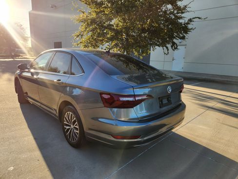 Used 2020 Volkswagen Jetta SE image 16