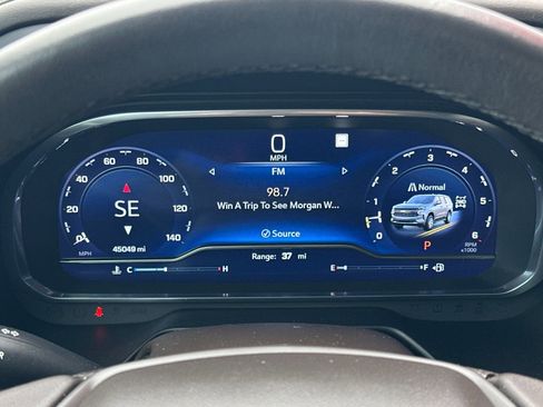 Used 2022 Chevrolet Tahoe LT w/ Luxury Package image 23