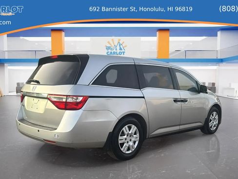 Used 2014 Honda Odyssey EX image 4