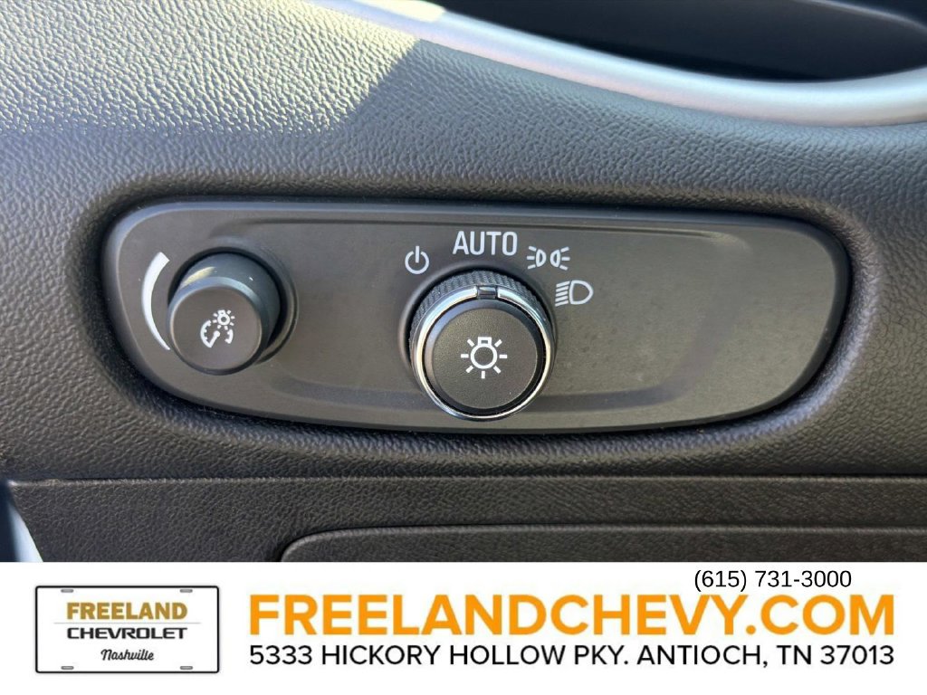 Used 2024 Chevrolet Malibu LT FWD image 34