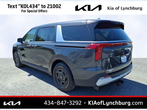 New 2026 Kia Carnival FWD image 6