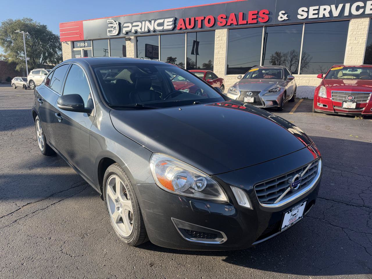 Used 2013 Volvo S60 T5 FWD image 1