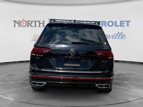 Used 2022 Volkswagen Tiguan SEL R-Line AWD/4WD image 6