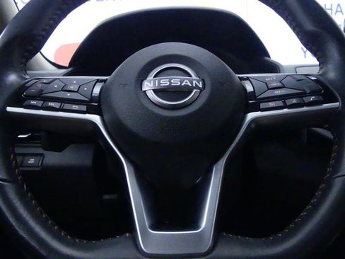 Used 2024 Nissan Altima 2.5 SR image 16