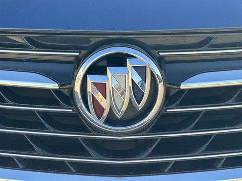 Used 2023 Buick Envision Essence image 33