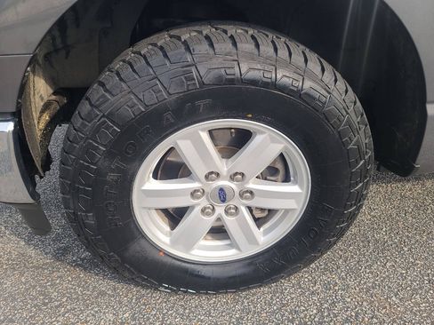 Used 2023 Ford F150 XLT AWD/4WD image 10