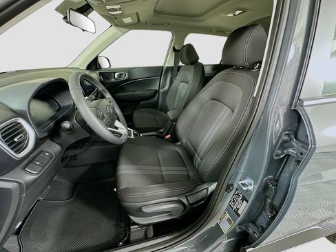 New 2026 Hyundai Venue SEL FWD image 15