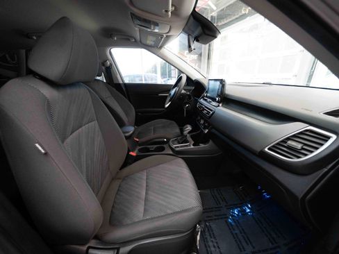 Used 2023 Kia Seltos LX image 27