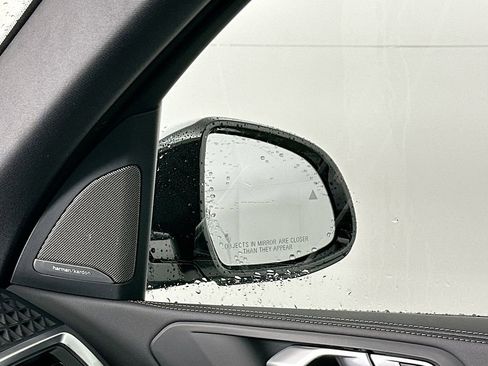 New 2026 BMW X5 xDrive40i w/ M Sport Package image 24