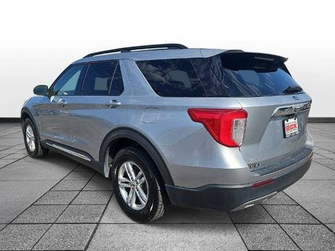 Certified 2023 Ford Explorer XLT w/ Equipment Group 202A AWD/4WD image 7