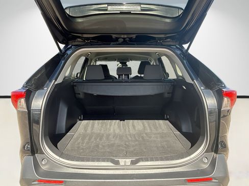 Used 2024 Toyota RAV4 XLE image 12