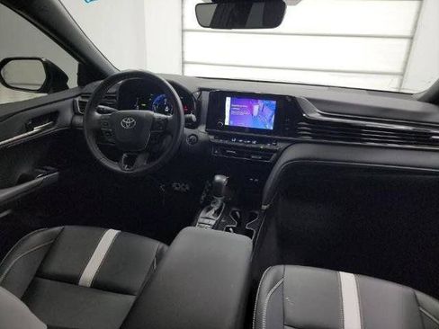 Used 2025 Toyota Camry SE w/ Convenience Package FWD image 54