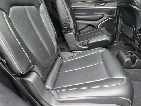 Used 2021 Jeep Grand Cherokee L Limited RWD image 20