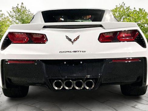 Used 2015 Chevrolet Corvette Z51 3LT w/ 3LT Preferred Equipment Group image 4