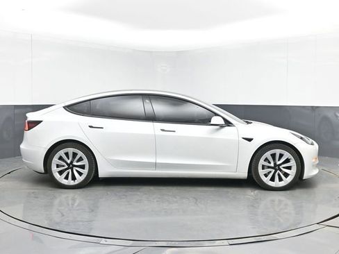 Used 2021 Tesla Model 3 Long Range image 11
