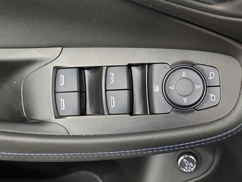 Used 2025 Buick Encore GX Sport Touring w/ Advanced Technology Package FWD image 19