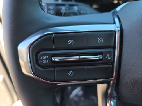 New 2026 GMC Terrain Elevation FWD image 17