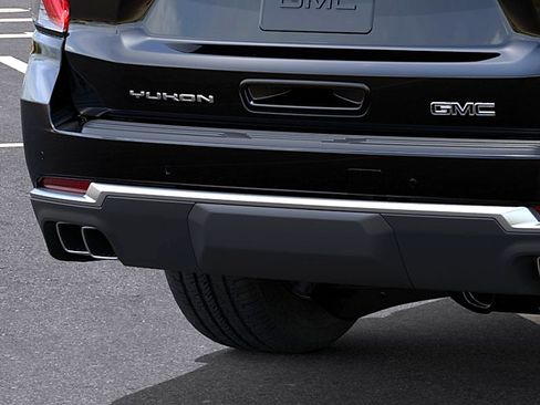 New 2026 GMC Yukon XL Denali w/ LPO, Floor Liner Package AWD/4WD image 14