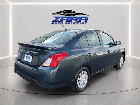 Used 2017 Nissan Versa S Plus FWD image 7