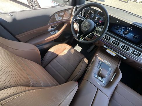 New 2026 Mercedes-Benz GLE 580 4MATIC image 16