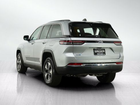 Used 2024 Jeep Grand Cherokee Limited 4xe AWD/4WD image 3