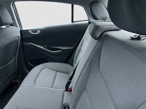 Used 2020 Hyundai Ioniq Blue image 9