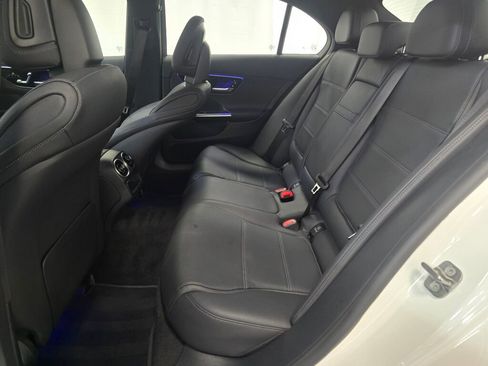Used 2025 Mercedes-Benz C 300 4MATIC Sedan image 18
