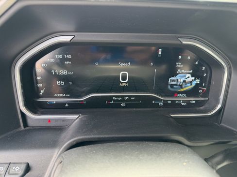 Used 2024 GMC Sierra 2500 Denali w/ Denali Reserve Package image 9