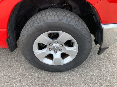 Used 2019 RAM 1500 Big Horn AWD/4WD image 13