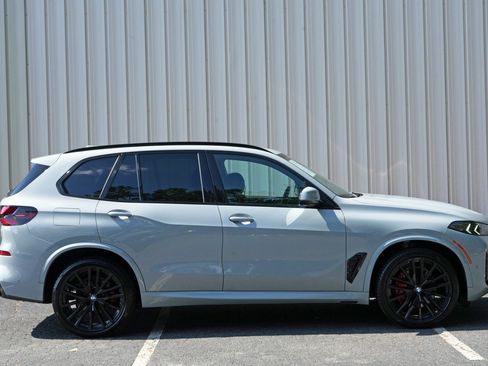 Used 2024 BMW X5 sDrive40i w/ M Sport Package RWD image 59