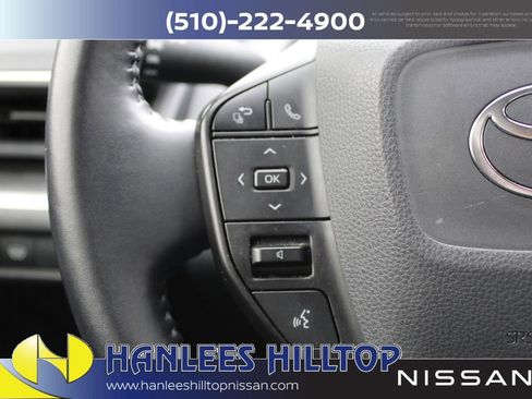 Used 2024 Toyota Prius LE image 27