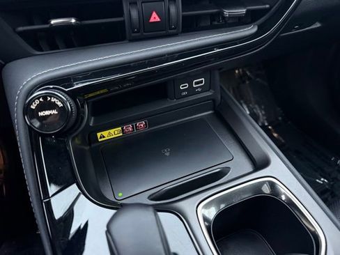 Used 2025 Lexus NX 250 250 Base image 21