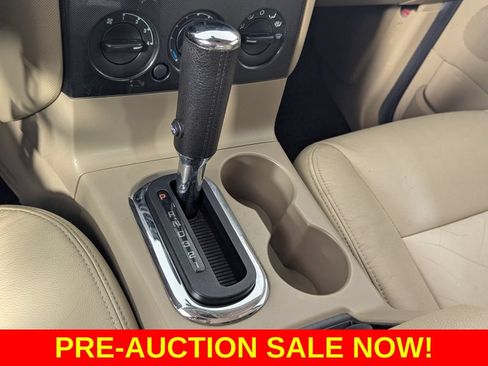 Used 2008 Ford Explorer Sport Trac XLT RWD image 19