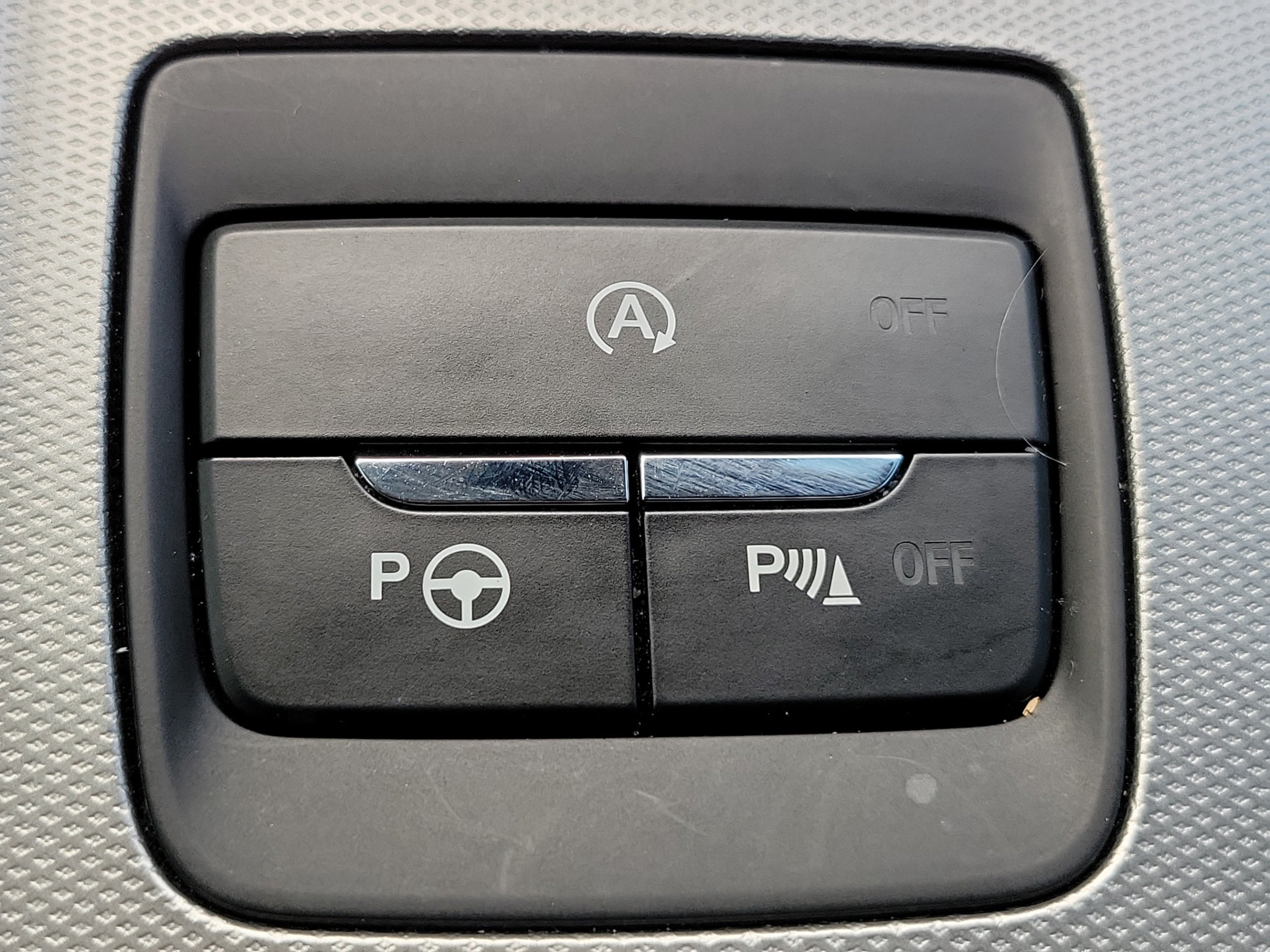 Used 2024 Ford Edge ST w/ Equipment Group 401A AWD/4WD image 30