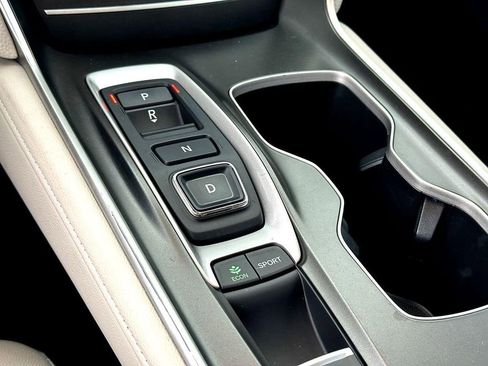 Used 2020 Honda Accord Touring image 19